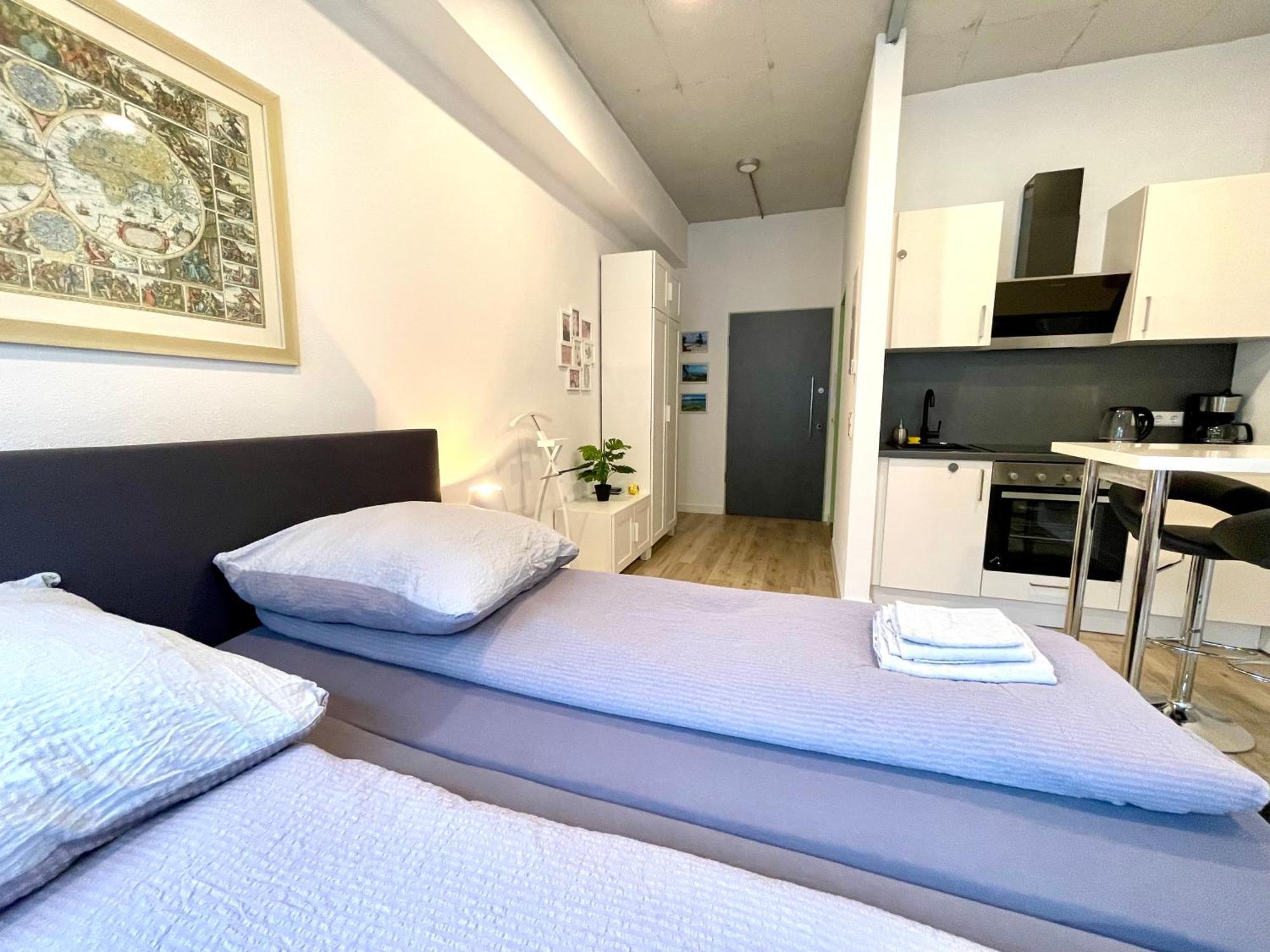 Neu Wunderschoenenes Weisses Apartament Am Schloessle Zentrum Goldstadt Pforzheim Esterno foto
